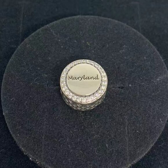 Pandora Maryland Bead Charm - Picture 3 of 3